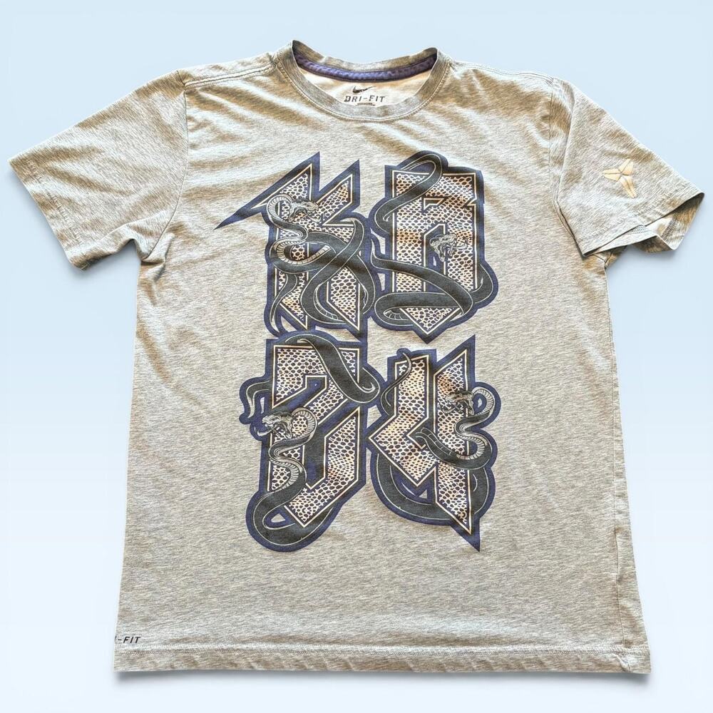 Nike Shirt Mens Medium Gray Dri Fit Kobe Snake Graphic Short Sleeve Basketball